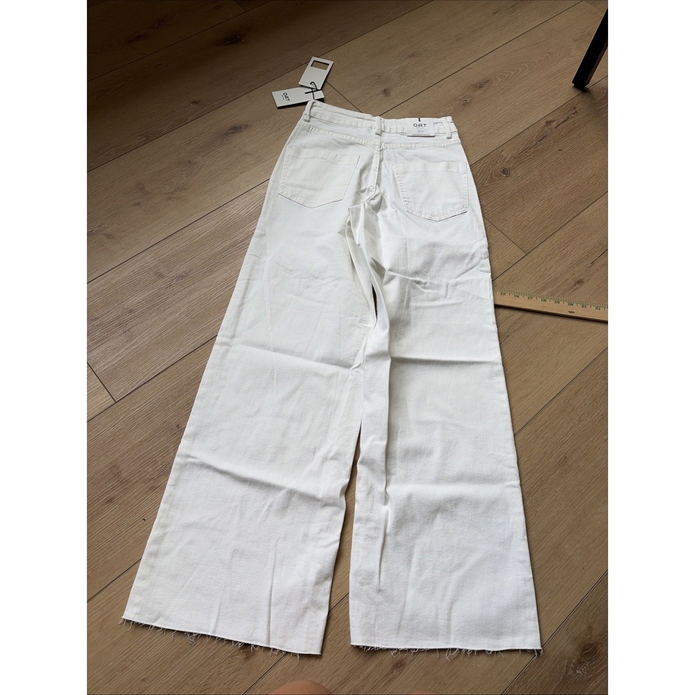 Oat New York Women's High Rise Wide Leg Ankle Jeans Raw Hem White Size 0 Glam - Picture 10 of 11